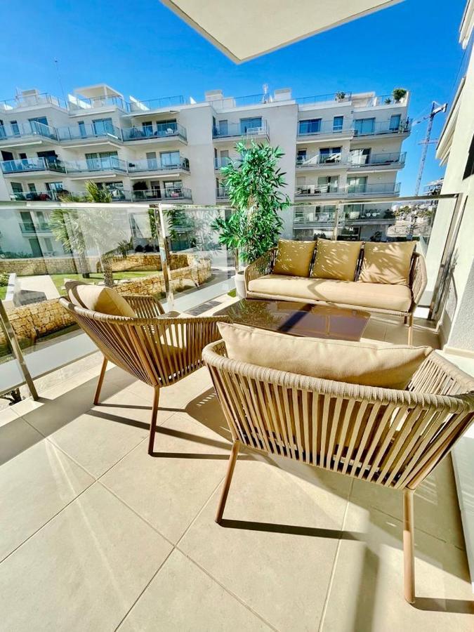 Marina Real 82 By Homeprive Dénia Exterior foto